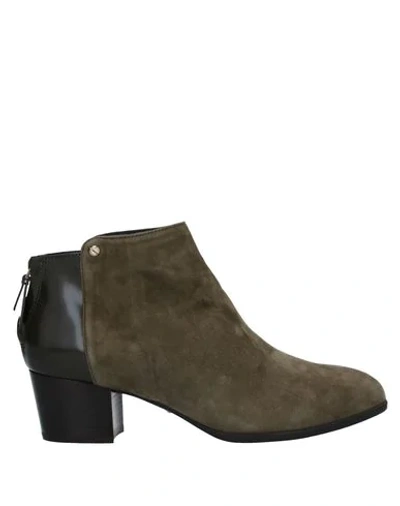 Shop Hogan Woman Ankle Boots Military Green Size 5 Soft Leather