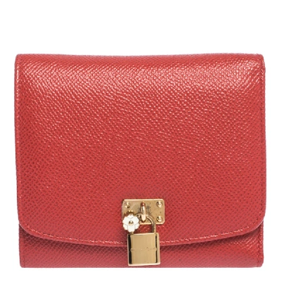 Pre-owned Dolce & Gabbana Red Leather Padlock Trifold Compact Wallet