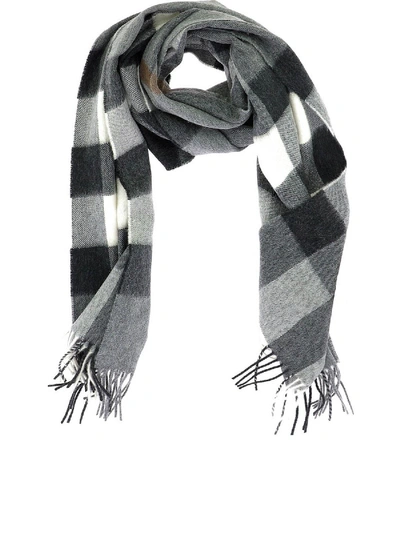 Shop Burberry Cashmere Checked Scarf In Grey