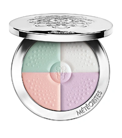 Shop Guerlain Météorites Compact Compact Illuminating Powder In Multi