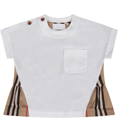 Shop Burberry White Babygirl T-shirt With Iconic Stripes In Bianco