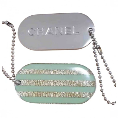 Pre-owned Chanel Silver Metal Bag Charms