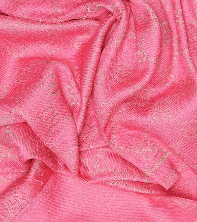 Shop Gucci Gg Wool-blend Jacquard Scarf In Pink