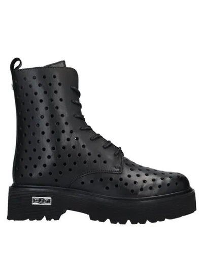 Shop Cult Woman Ankle Boots Black Size 7 Soft Leather