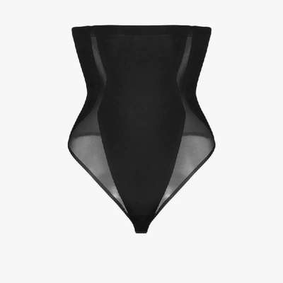 Shop Spanx 'haute Contour' String In Schwarz