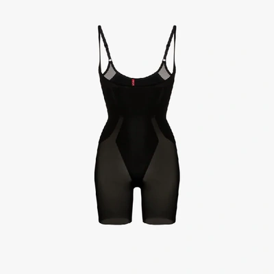 Shop Spanx Brustfreier 'haute Contour' Body In Schwarz