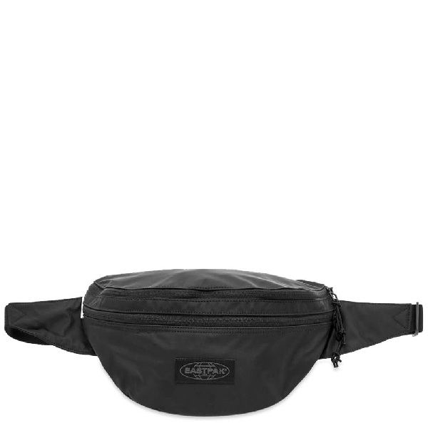 eastpak springer black