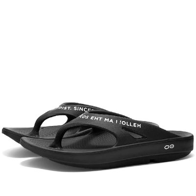 Shop Takahiromiyashita The Soloist Takahiromiyashita Thesoloist. X Oofos Signature Flip-flop In Black