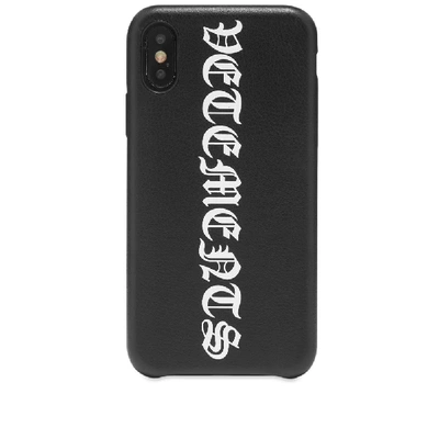 Shop Vetements Vertical Logo Iphone Xs Case In Black