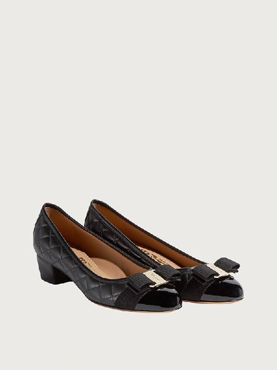 Ferragamo Vara Q Bow-embellished Quilted Patent-leather Pumps In Black