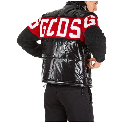 Shop Gcds Zipped Logo Puffer Jacket In Black