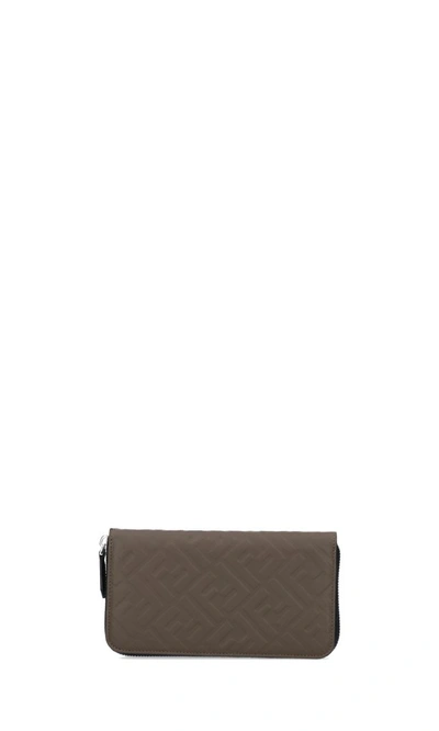 Shop Fendi Ff Motif Zipped Wallet In Multi