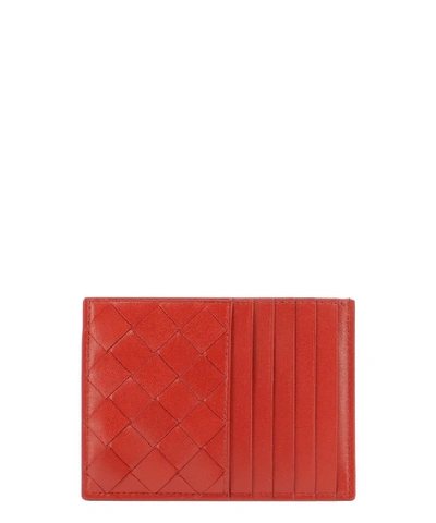 Shop Bottega Veneta Intrecciato Weave Zipped Cardholder In Red