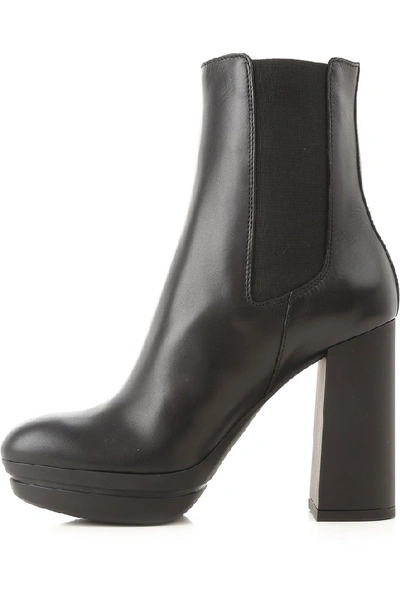 Shop Hogan H391 Block Heel Boots In Black