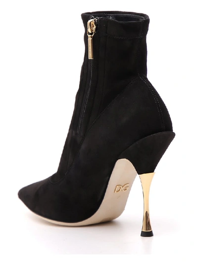 Shop Dolce & Gabbana Pointed-toe Ankle Boots In Black