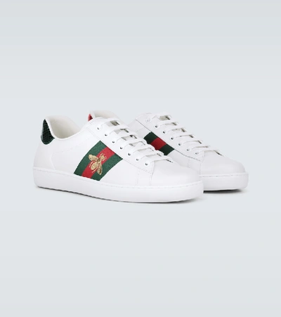 Gucci Mens Bianco Verd Ace Bee-embroidered Leather Low-top Trainers In White