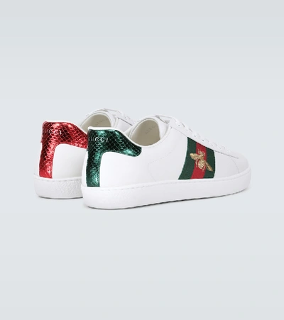 Gucci Mens Bianco Verd Ace Bee-embroidered Leather Low-top Trainers In White