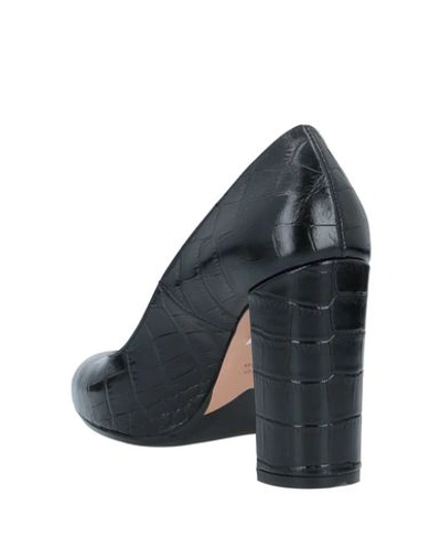 Shop Anna F Pump In Black