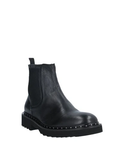 Shop Eveet Boots In Black