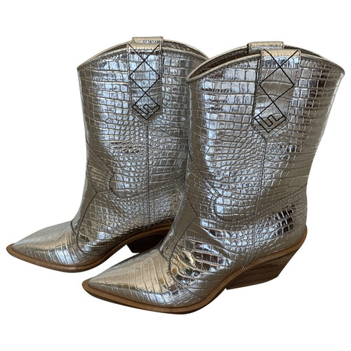 fendi silver cowboy boots