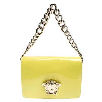 Pre-owned Versace Neon Yellow Patent Leather Medusa Palazzo Shoulder Bag