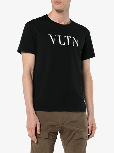 Shop Valentino T-shirt In Cotone Con Stampa Vltn In Black