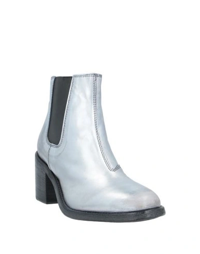 Moma Ankle Boot In Silver