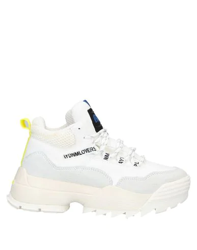 replay white sneakers