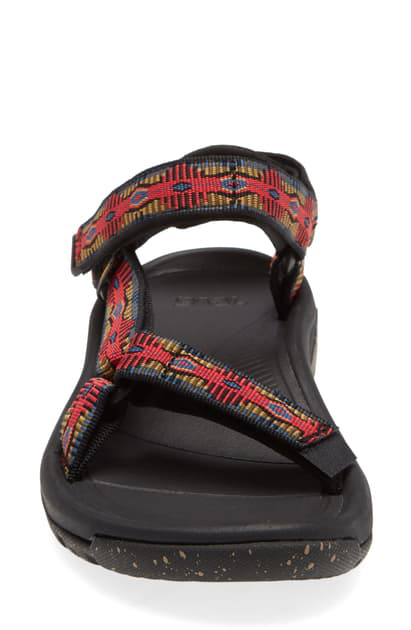 teva hurricane xlt2 canyon red