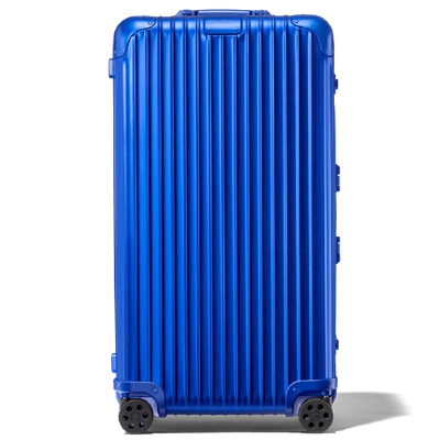 Shop Rimowa Original Trunk Plus Large Suitcase In Marine Blue - Aluminium - 31,5x14,8x17 In Marine_gloss