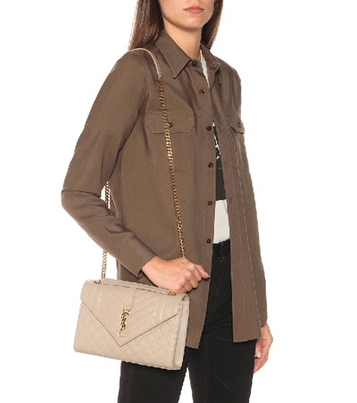 Saint Laurent Envelope Medium Quilted Textured-leather Shoulder Bag In Beige