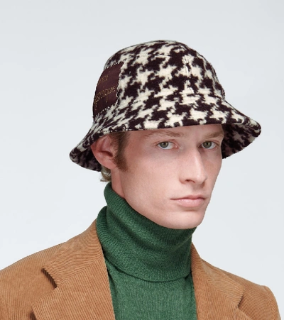 Shop Gucci Serge Tweed Bucket Hat In Multicoloured