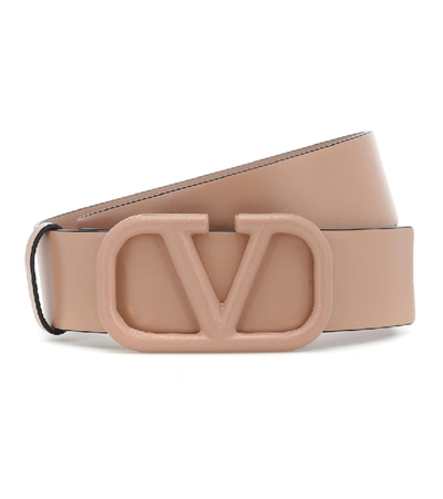 Shop Valentino Vlogo Leather Belt In Pink