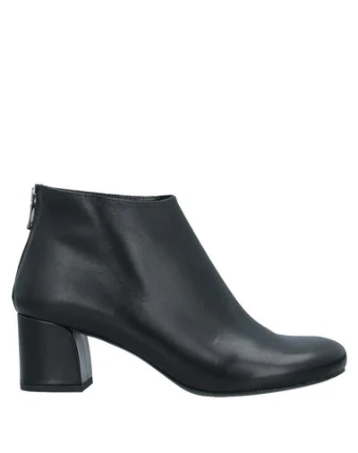 Shop Tipe E Tacchi Ankle Boot In Black