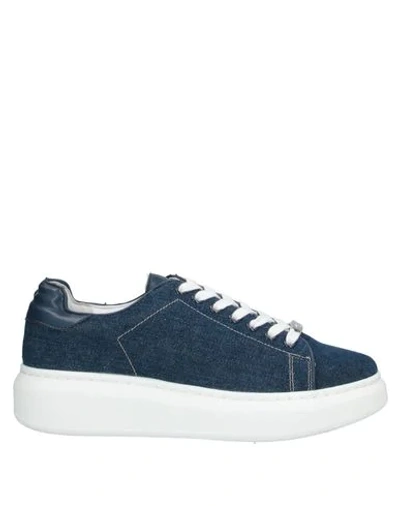 Shop Windsor Smith Sneakers In Blue