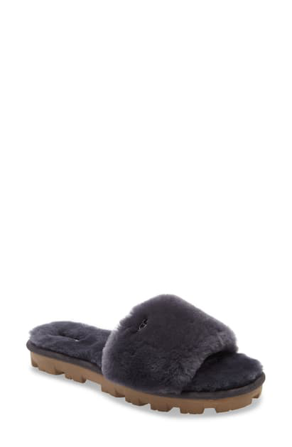 ugg slippers cozette
