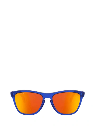Shop Oakley Oo9428 Crystal Blue Sunglasses In 942813