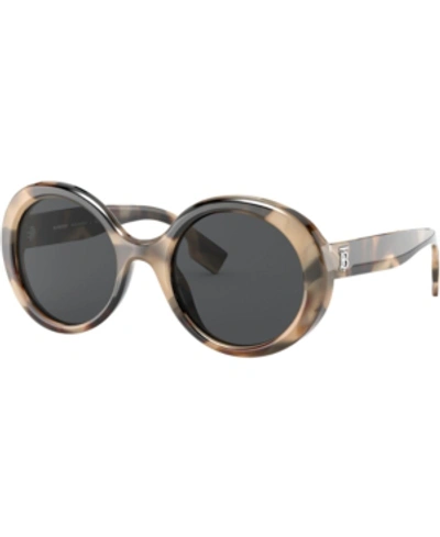 Shop Burberry Sunglasses, 0be4314 In Spotted Horn/grey