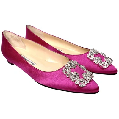 Pre-owned Manolo Blahnik Hangisi Pink Cloth Ballet Flats