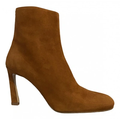 Pre-owned Stuart Weitzman Camel Suede Ankle Boots