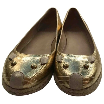 Pre-owned Marc Jacobs Gold Leather Espadrilles