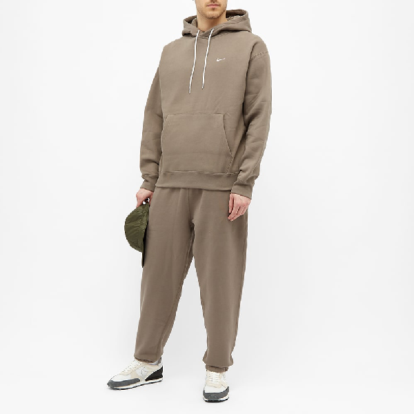 nike nrg premium essential fleece