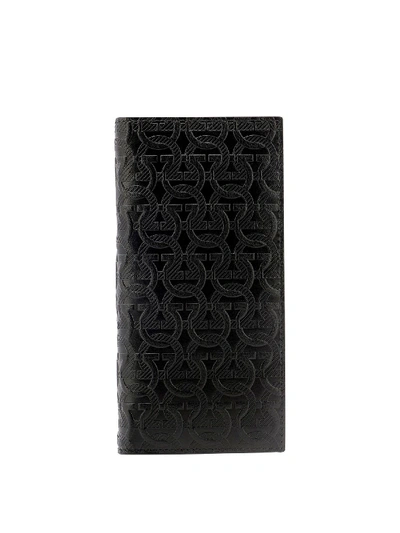 Shop Ferragamo Embossed Leather Wallet In Black