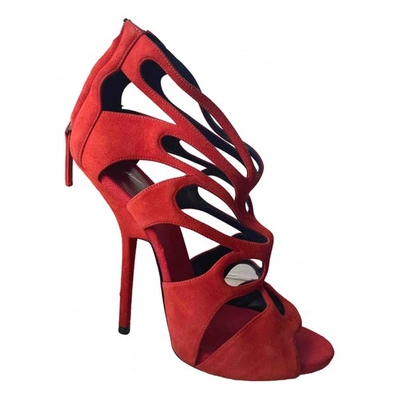 Pre-owned Giuseppe Zanotti Red Suede Sandals