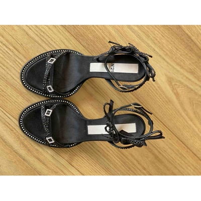 Pre-owned N°21 Black Glitter Sandals