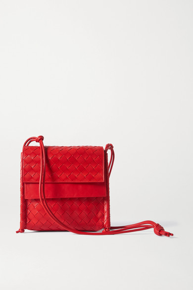 intrecciato leather shoulder bag