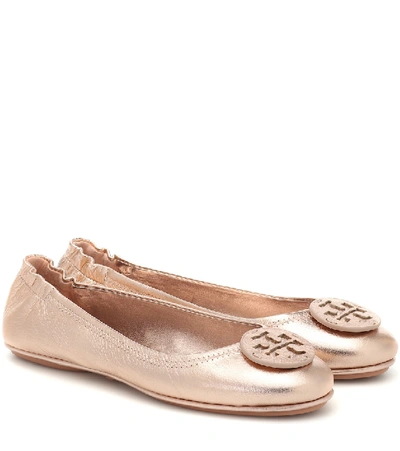 Shop Tory Burch Minnie Metallic Leather Ballet Flats In Gold