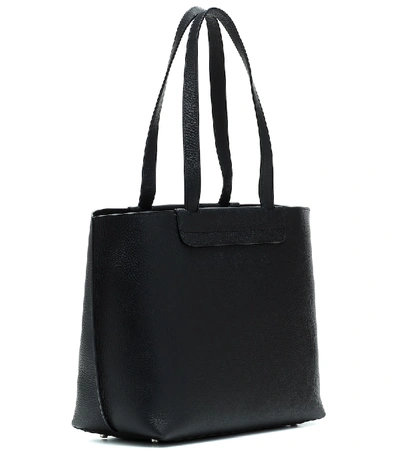 Shop Tod's Logo Medium Leather Shopper In Black