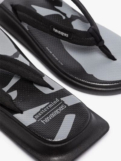 Shop Mastermind Japan X Havaianas Zori Sandals In Black