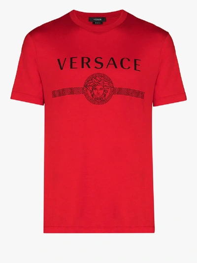 Shop Versace Medusa Logo Cotton T-shirt In Red